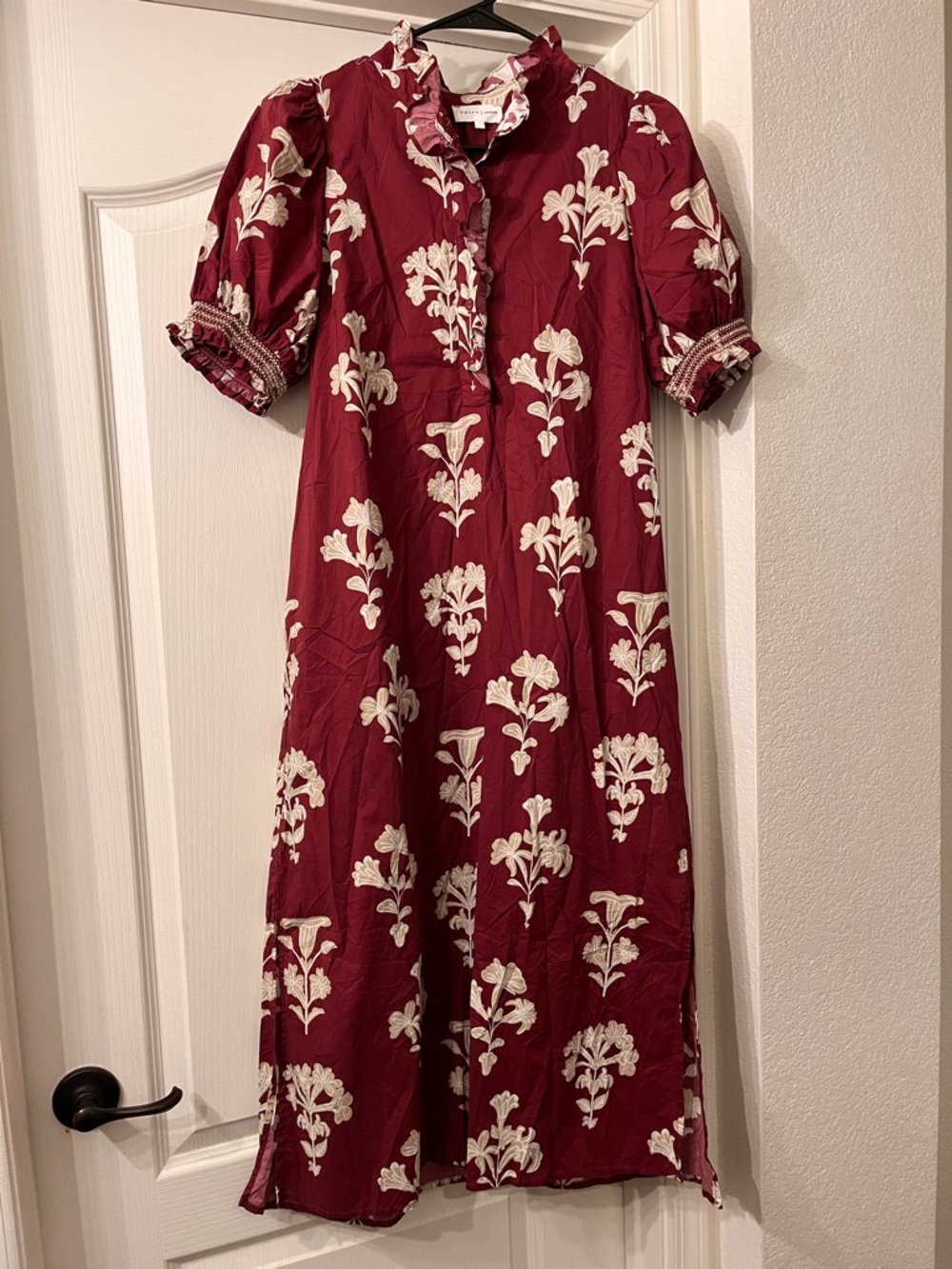 ENTRO Women's Burgundy Floral Midi Dress with Ruffle Collar